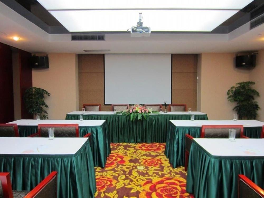 Elite Garden Hotel หยางซั่ว ภายนอก รูปภาพ