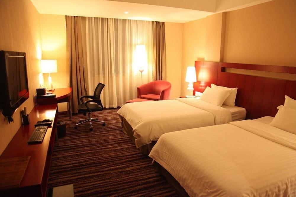Elite Garden Hotel หยางซั่ว ภายนอก รูปภาพ